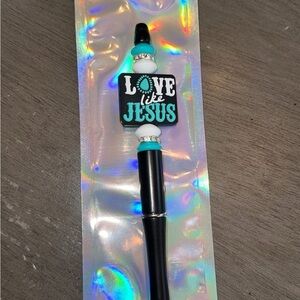 Custom pens, keychains, wristlets, car charms, binky clips & tethers!🫶🏻